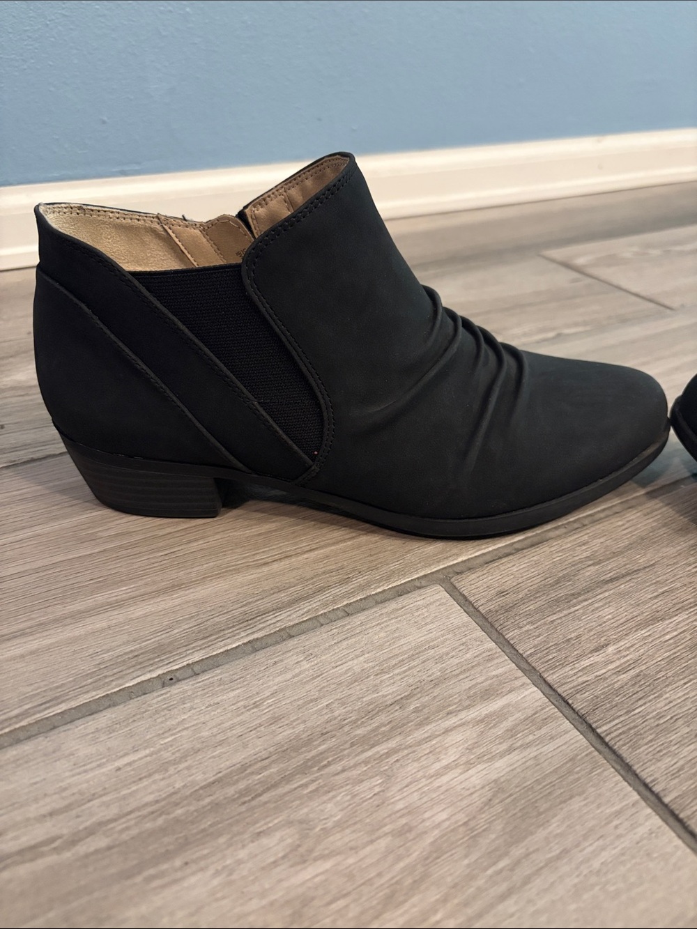 Life Stride Black Ruched Ankle Booties - Picture 4 of 5